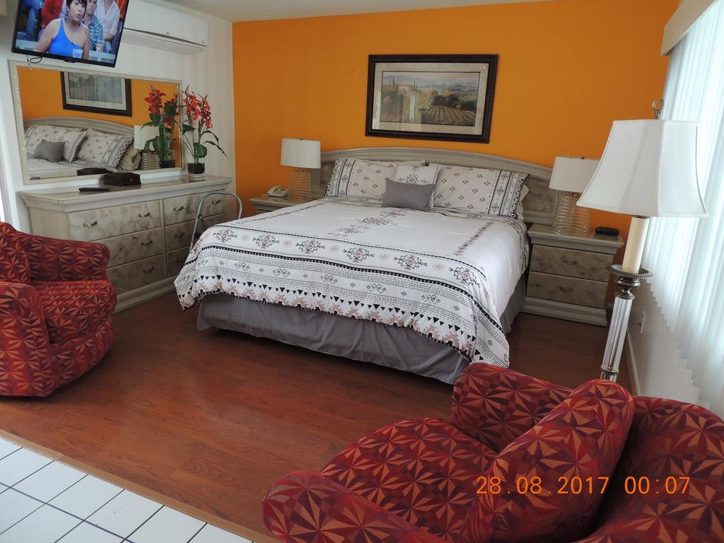 Casa Larrea Inn Palm Desert Eksteriør billede